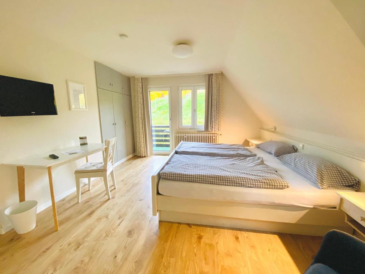Pension Am Weinberg Sasbachwalden Extérieur photo